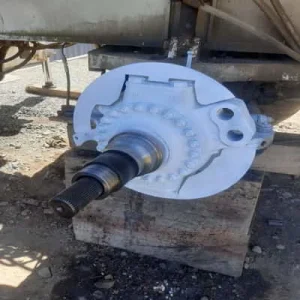 Mantenimiento y reparación de masas y sistema de freno grúa Terex rt 60 ton