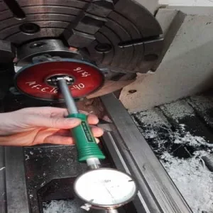 Servicio de ajustaje normalizado de tapas de motores y partes de cuerpos de bombas,  motoreductores, bombas de vacío,  válvulas.  Según norma ISO 286